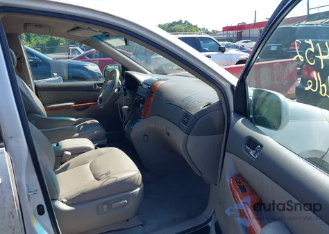 2007 Toyota Sienna Xle from USA, damaged, VIN 5TDZK22C47S046118